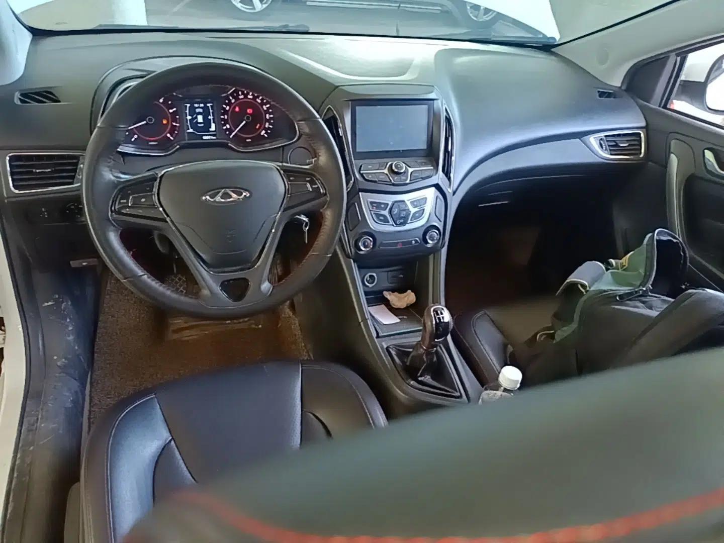Chery Arrizo 5 2016 1.5L Manual Lingrui Edition — миниатюра 12