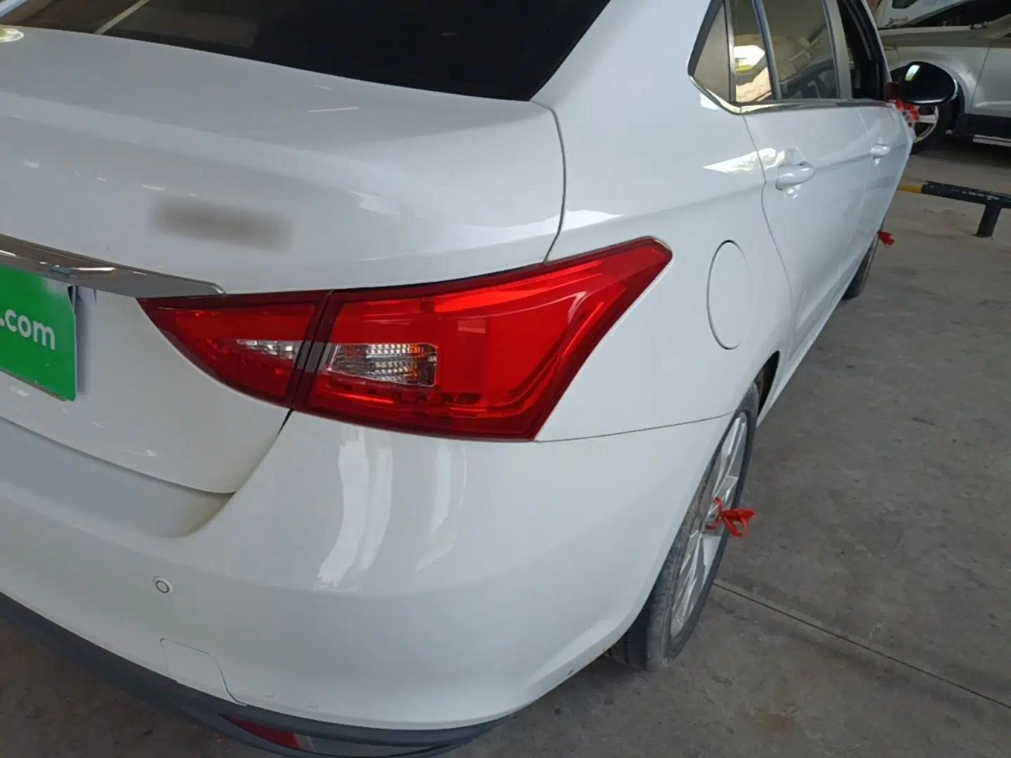 Chery Arrizo 5 2016 1.5L Manual Lingrui Edition — миниатюра 9