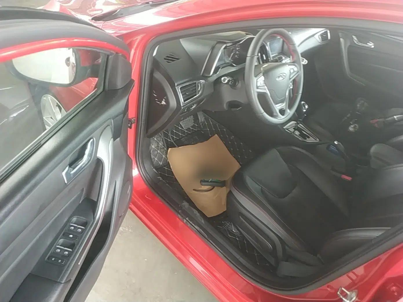 Chery Arrizo 5 2016 1.5L CVT Trendsetting Edition — миниатюра 18