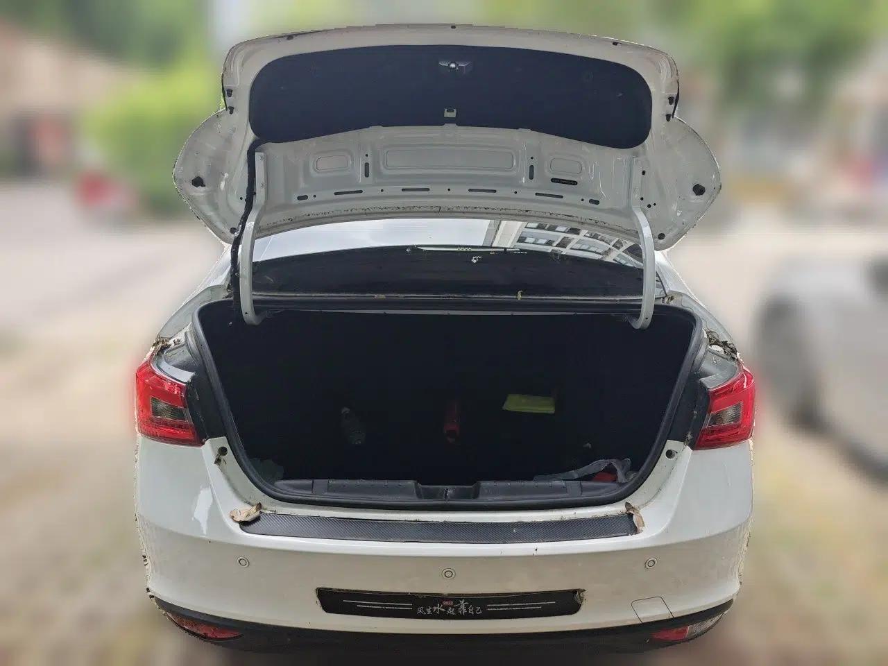 Chery Arrizo 5 2021 PRO 1.5L CVT Youth Edition — миниатюра 19