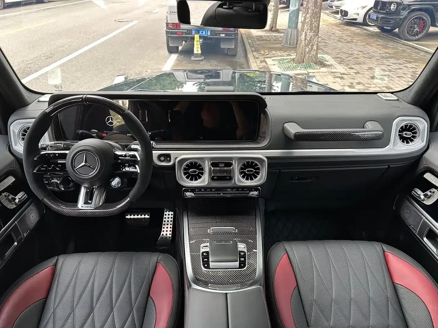 2025 Mercedes-Benz G-Class AMG 63 — миниатюра 11