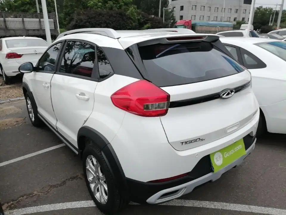 Chery Tiggo 3X 2021 Diamond Edition 1.5L CVT 3-Carat II Model — миниатюра 4