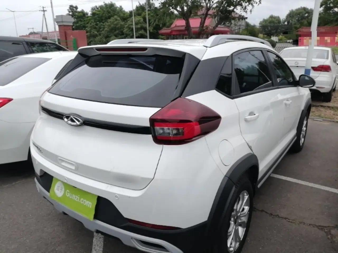 Chery Tiggo 3X 2021 Diamond Edition 1.5L CVT 3-Carat II Model — миниатюра 6