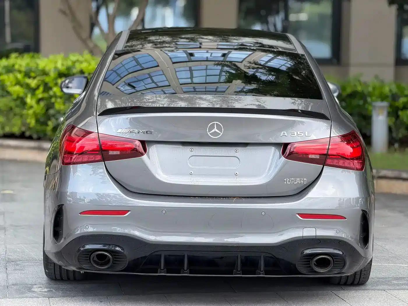 2025 Mercedes-Benz A-Class AMG A 35 L 4MATIC — миниатюра 9