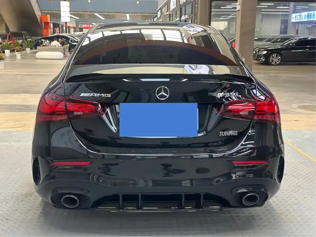2025 Mercedes-Benz A-Class AMG A 35 L 4MATIC — миниатюра 21