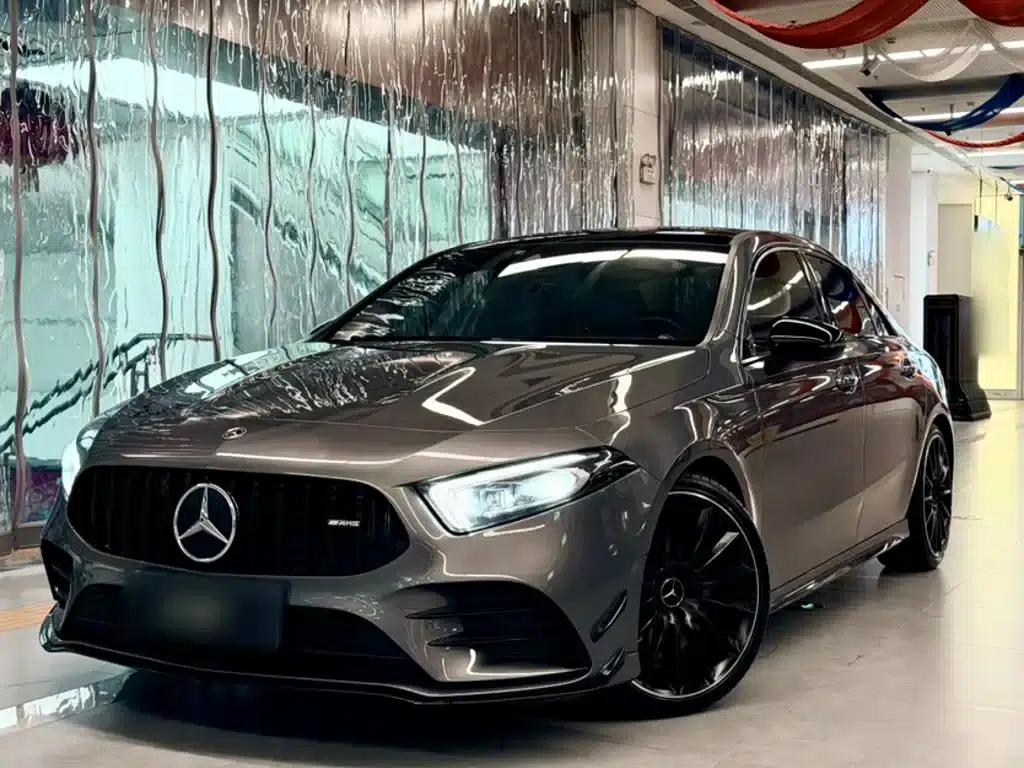 2020 Mercedes-Benz A-Class AMG A 35 L 4MATIC — миниатюра 1