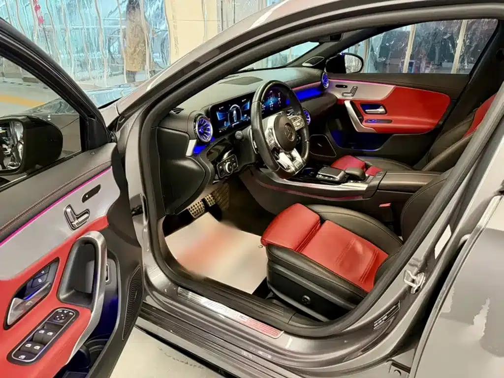 2020 Mercedes-Benz A-Class AMG A 35 L 4MATIC — миниатюра 17