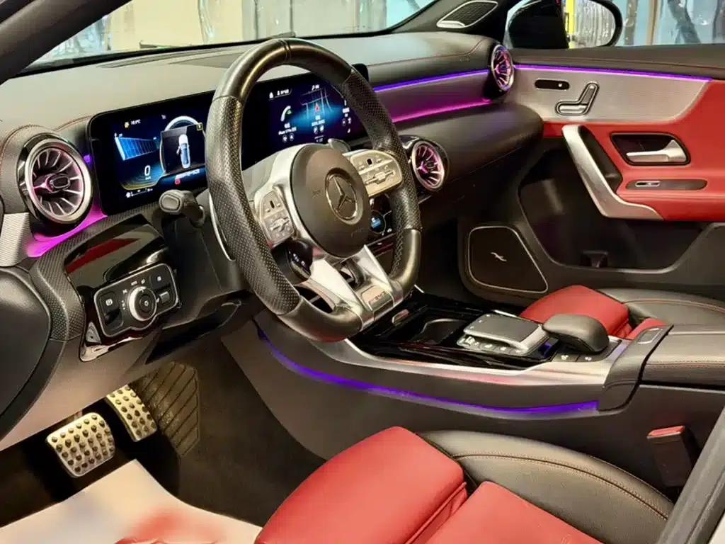 2020 Mercedes-Benz A-Class AMG A 35 L 4MATIC — миниатюра 18