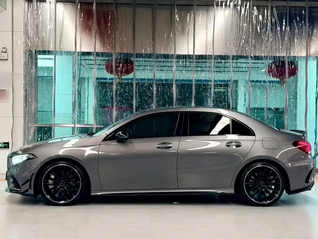 2020 Mercedes-Benz A-Class AMG A 35 L 4MATIC — миниатюра 7