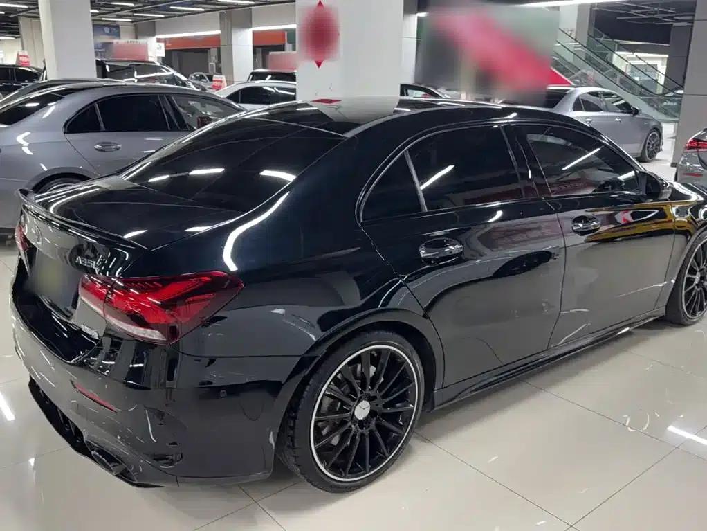 2022 Mercedes-Benz A-Class AMG A 35 L 4MATIC — миниатюра 9