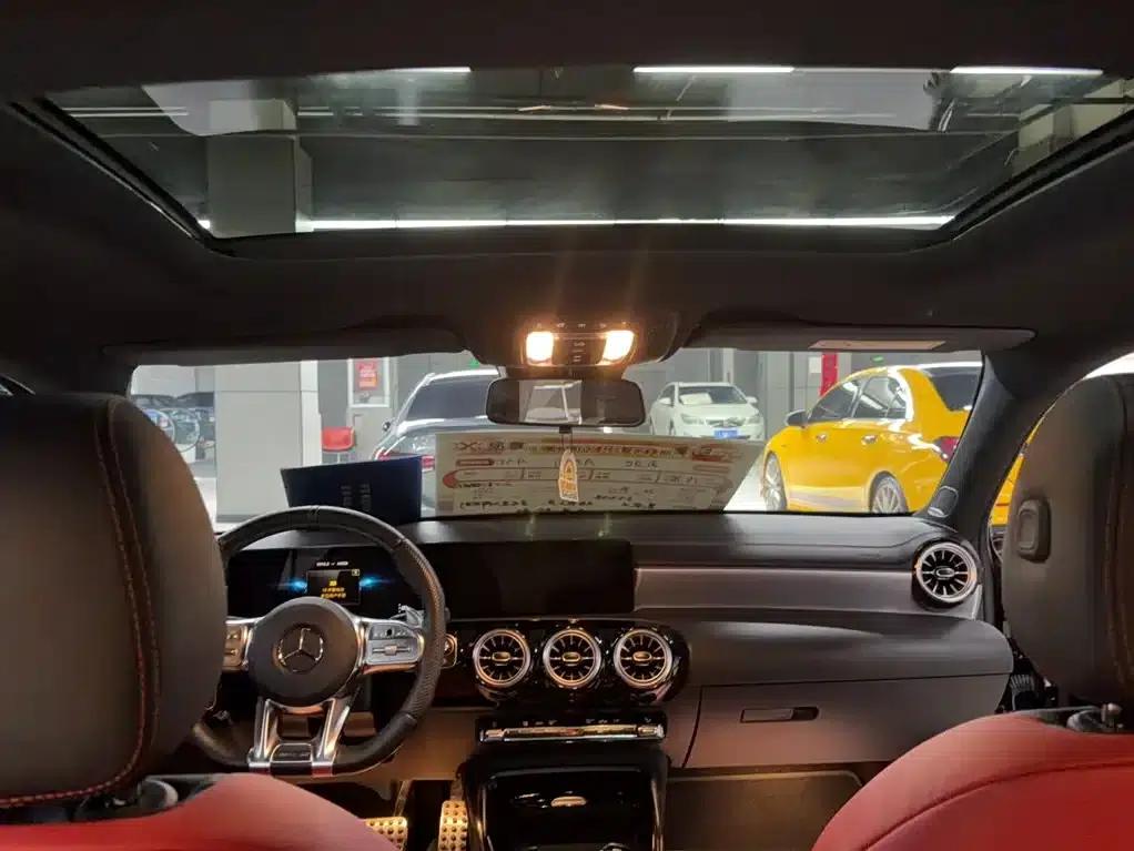 2022 Mercedes-Benz A-Class AMG A 35 L 4MATIC — миниатюра 10
