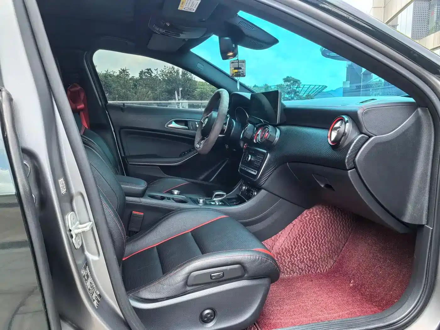 2016 Mercedes-Benz A-Class AMG (Imported) AMG A 45 4MATIC — миниатюра 15