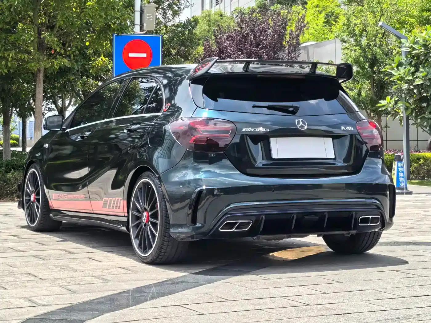 2016 Mercedes-Benz A-Class AMG (Imported) AMG A 45 4MATIC — миниатюра 7