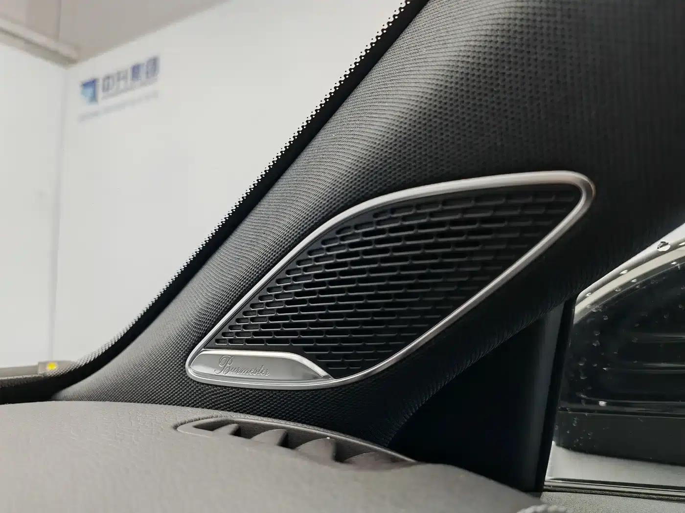 Imported 2025 Mercedes-Benz A-Class AMG A 35 4MATIC — миниатюра 16
