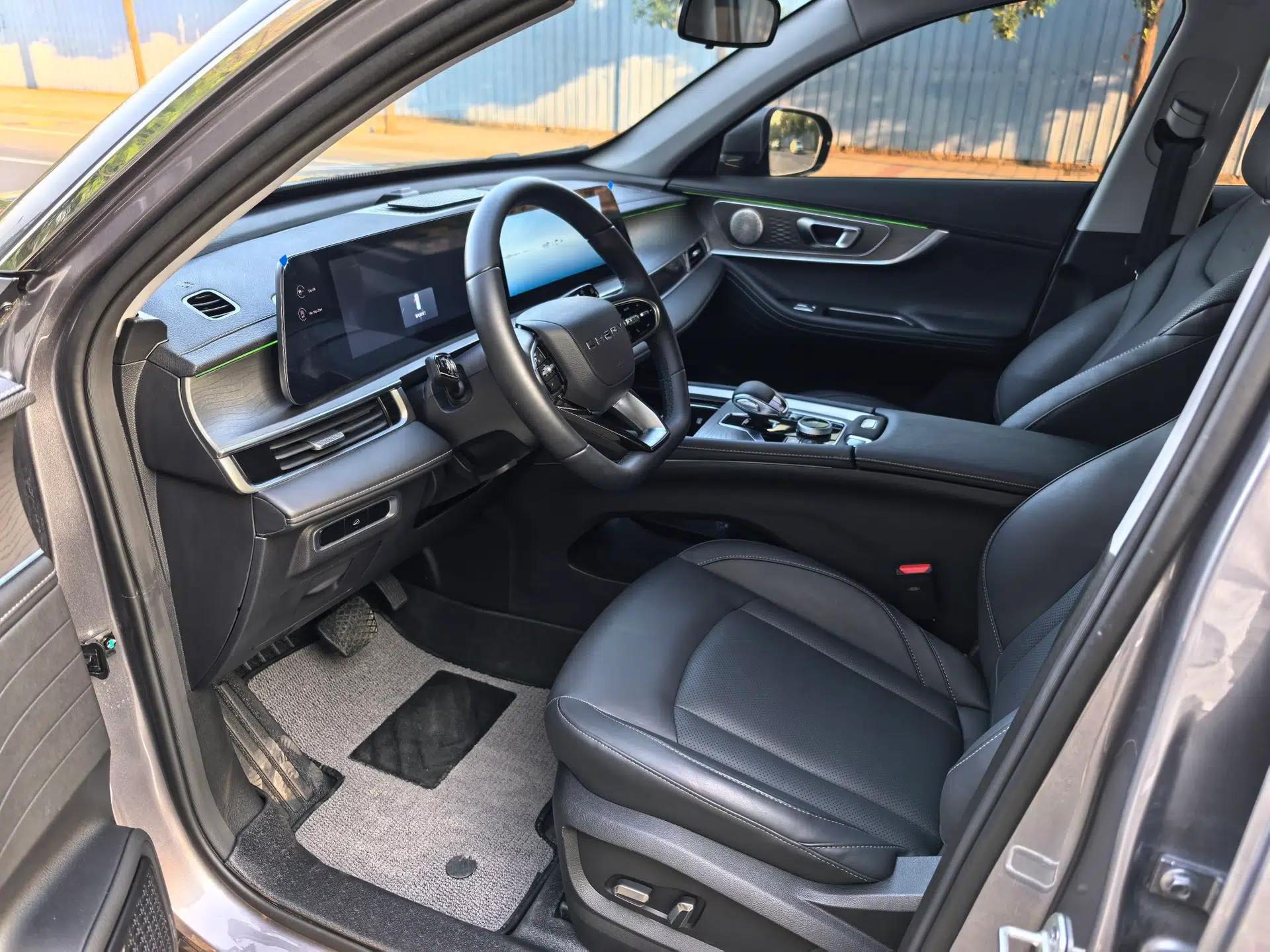 Chery Tiggo 8 PRO 2024 Champion Edition 290T Two-Wheel Drive High-Gloss Version 7 Seats — миниатюра 19