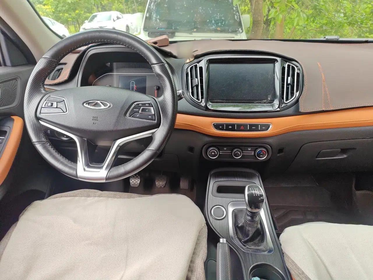 Chery Tiggo 7 2016 1.5T Manual Ignite Edition — миниатюра 9