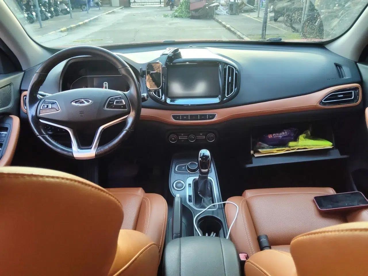 Chery Tiggo 7 2016 2.0L CVT YAOZHEN Edition — миниатюра 9