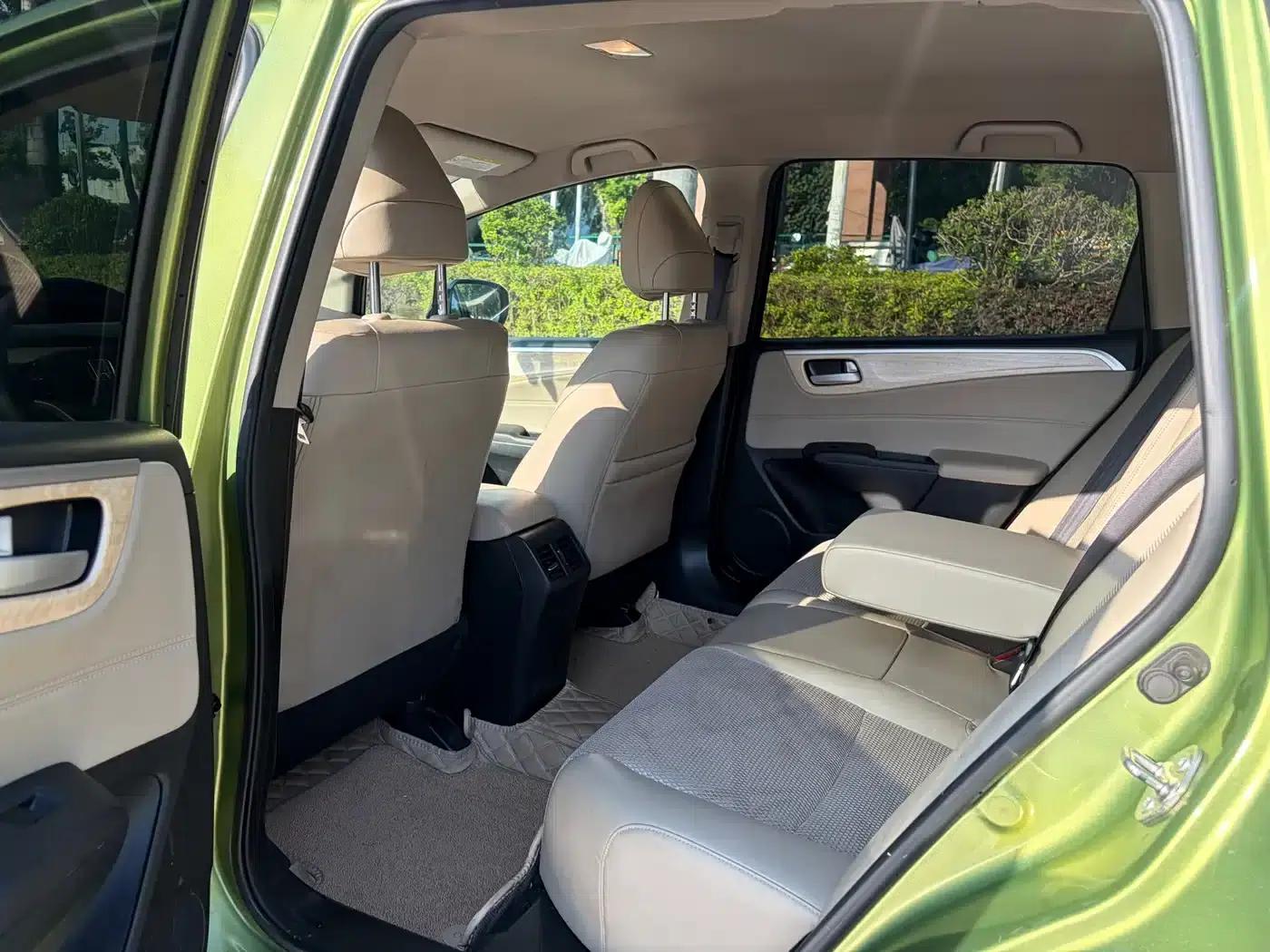 Jade 2014 1.8L Automatic Comfort Elite Edition 5-seater — миниатюра 11