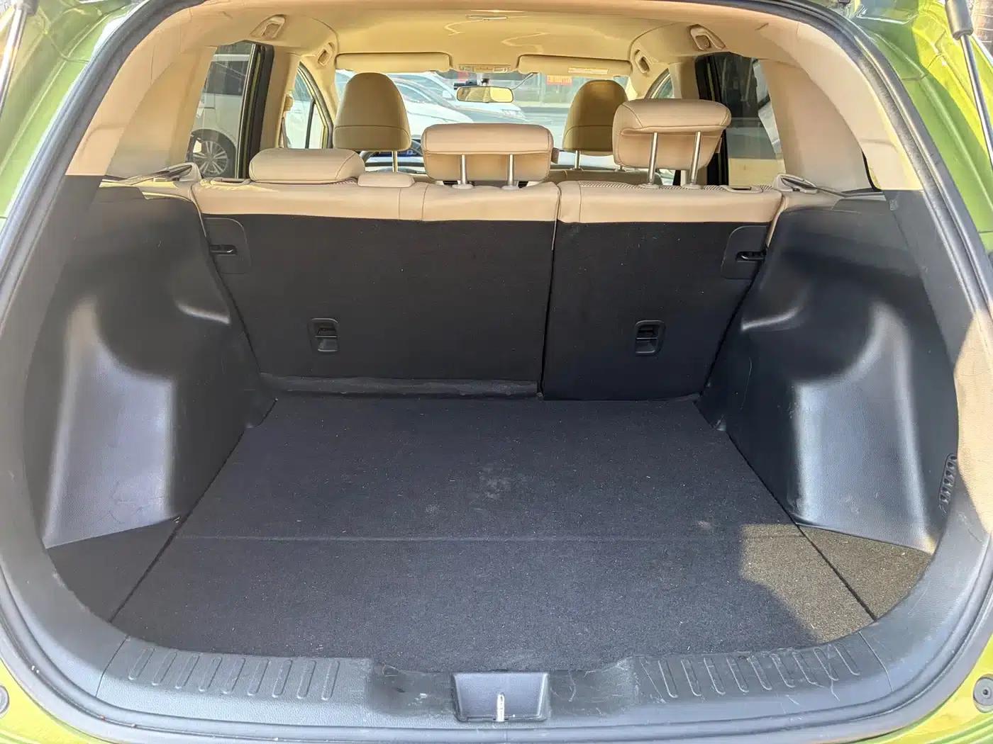 Jade 2014 1.8L Automatic Comfort Elite Edition 5-seater — миниатюра 24