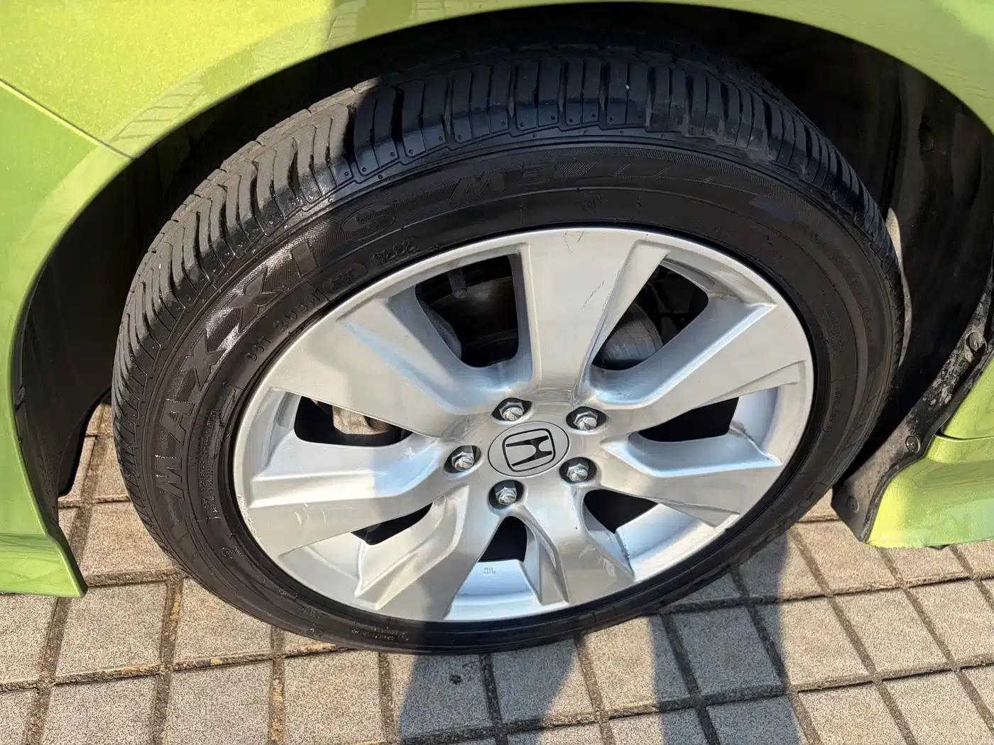 Jade 2014 1.8L Automatic Comfort Elite Edition 5-seater — миниатюра 4