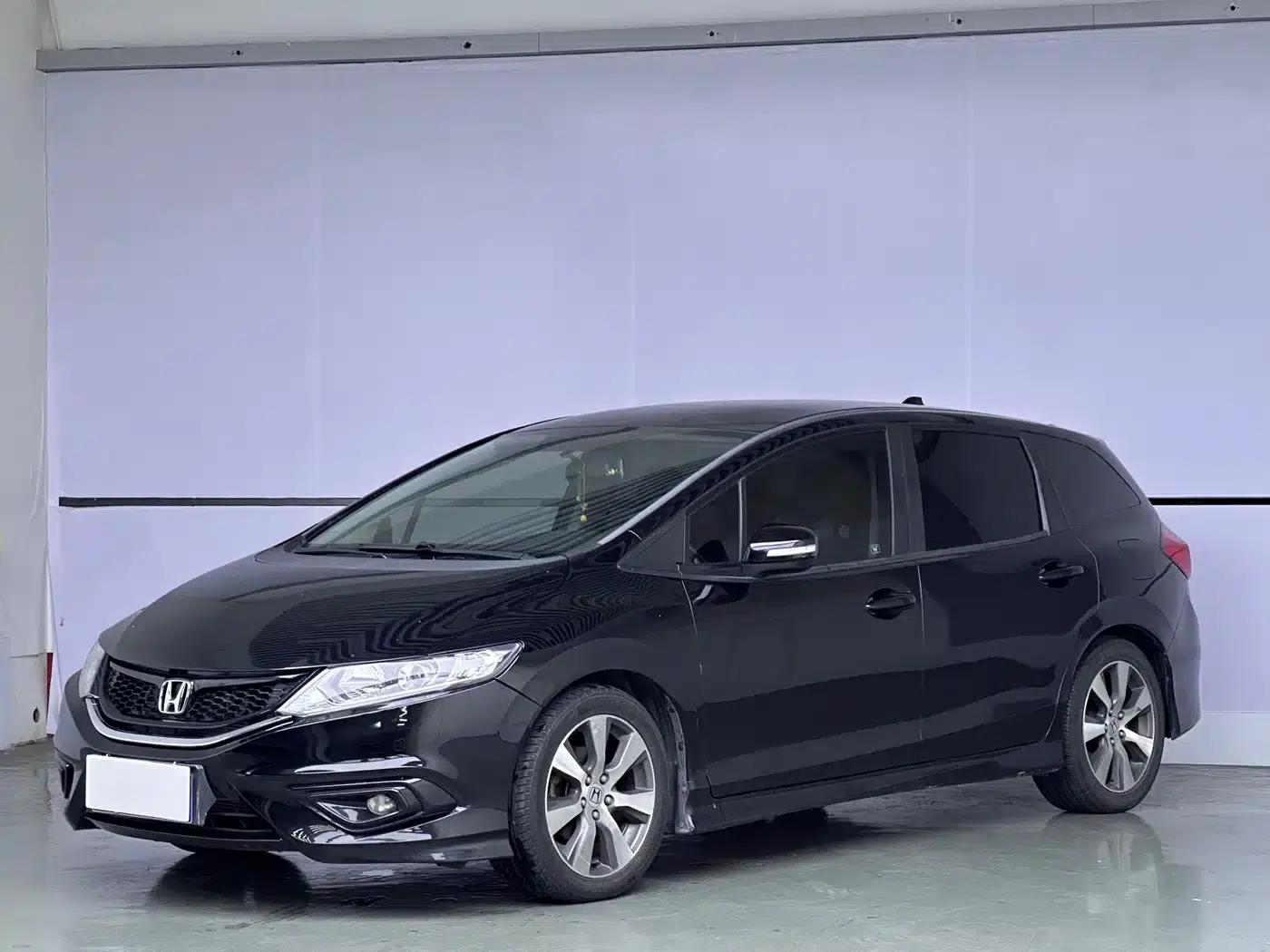 Jade 2013 1.8L Automatic Comfort Edition 5-seater — миниатюра 1