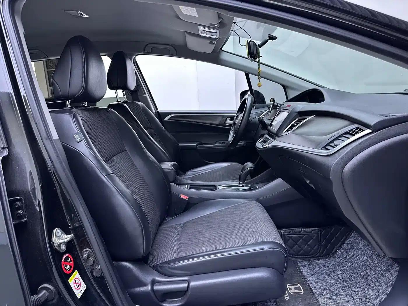 Jade 2013 1.8L Automatic Comfort Edition 5-seater — миниатюра 11