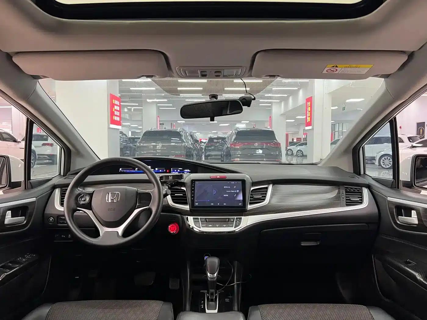 Jade 2017 1.8L Automatic Comfort Edition 5-seater — миниатюра 5