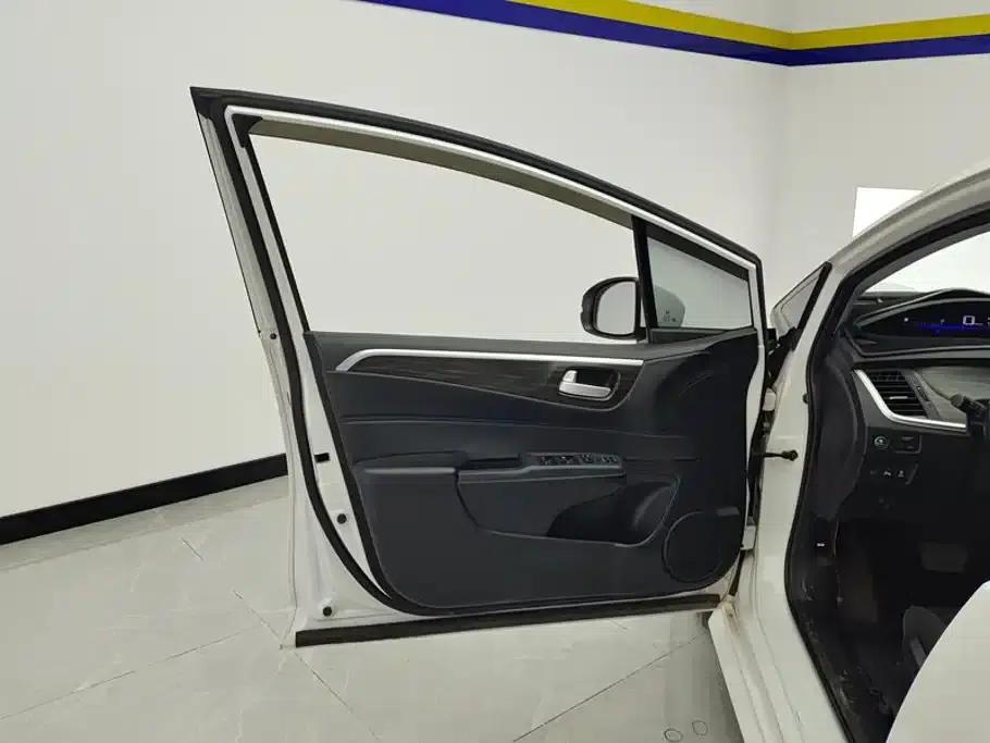 Jade 2020 1.8L Automatic Comfort Edition — миниатюра 7