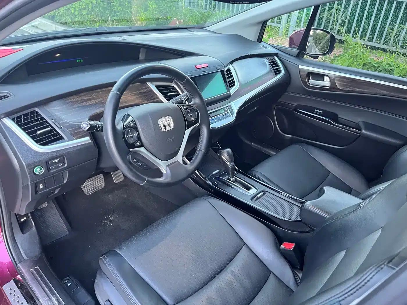 Jade 2017 210TURBO CVT Luxury Edition 5-seater — миниатюра 12