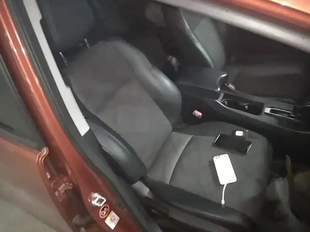 Jade 2016 1.8L Automatic Comfort Elite Edition 5-seater — миниатюра 25