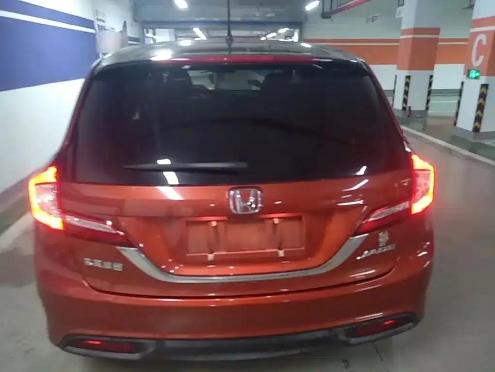 Jade 2016 1.8L Automatic Comfort Elite Edition 5-seater — миниатюра 6