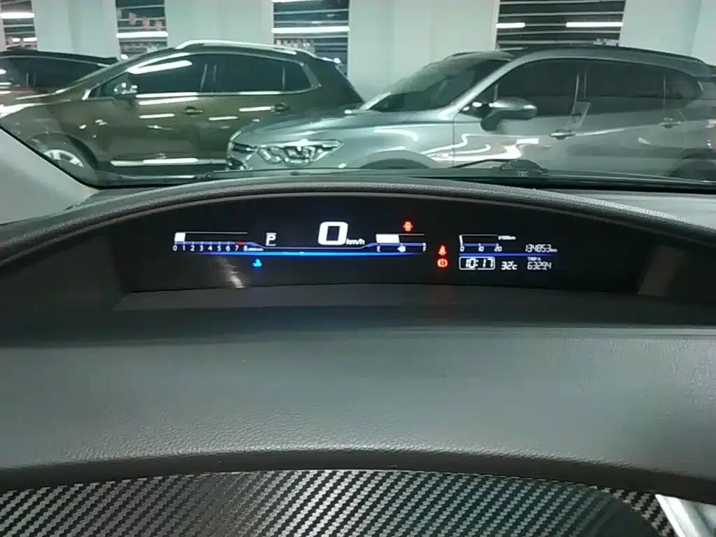 Jade 2017 1.8L Automatic Classic Edition 5-seater — миниатюра 12