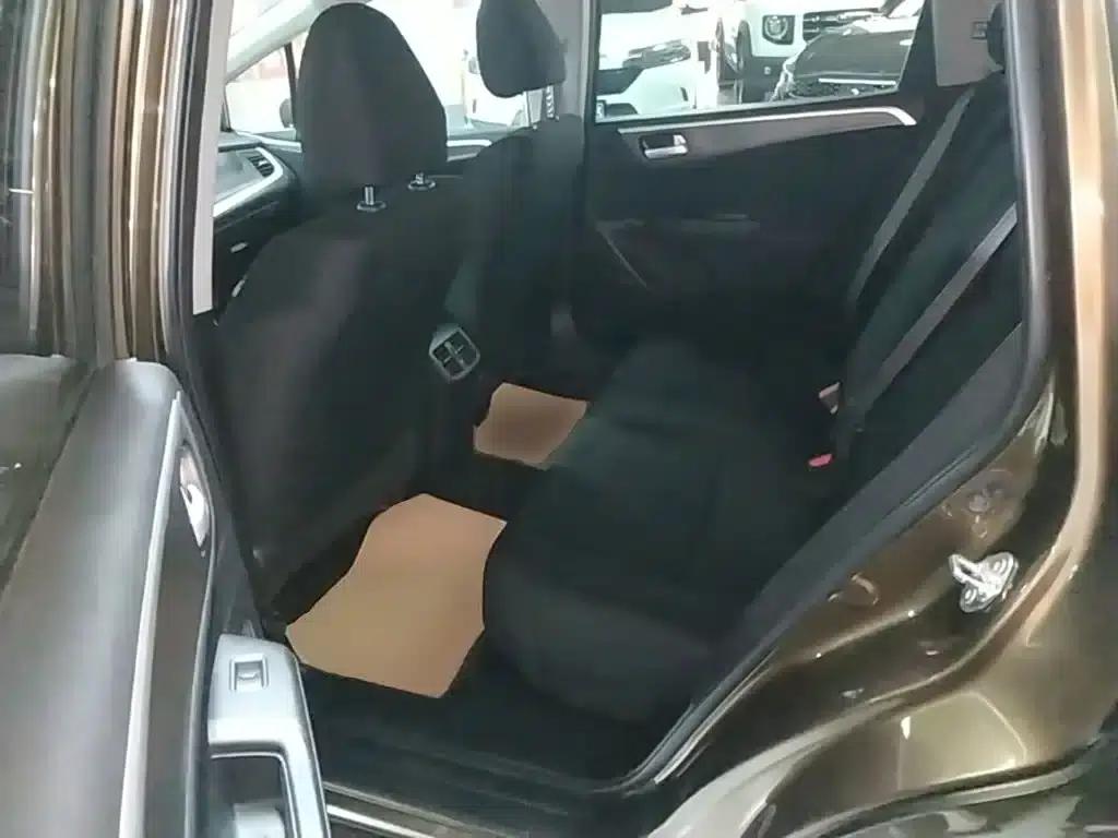 Jade 2017 1.8L Automatic Classic Edition 5-seater — миниатюра 17