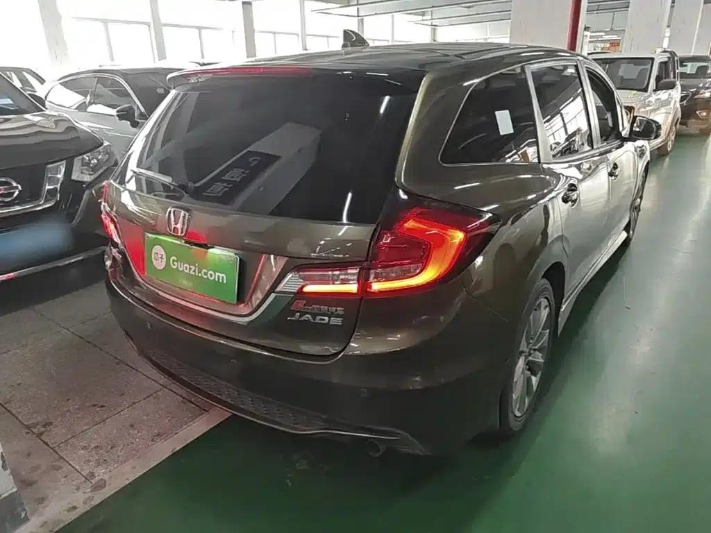 Jade 2017 1.8L Automatic Classic Edition 5-seater — миниатюра 7