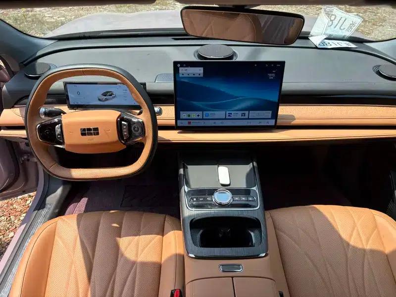 Galaxy Star 8 PHEV 2025 Model 60km EM-i Luxury Edition — миниатюра 9