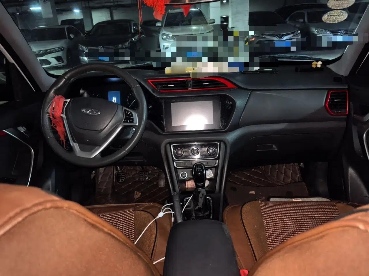 Chery Tiggo 3 2016 1.6L Manual ZhiShang Edition — миниатюра 9