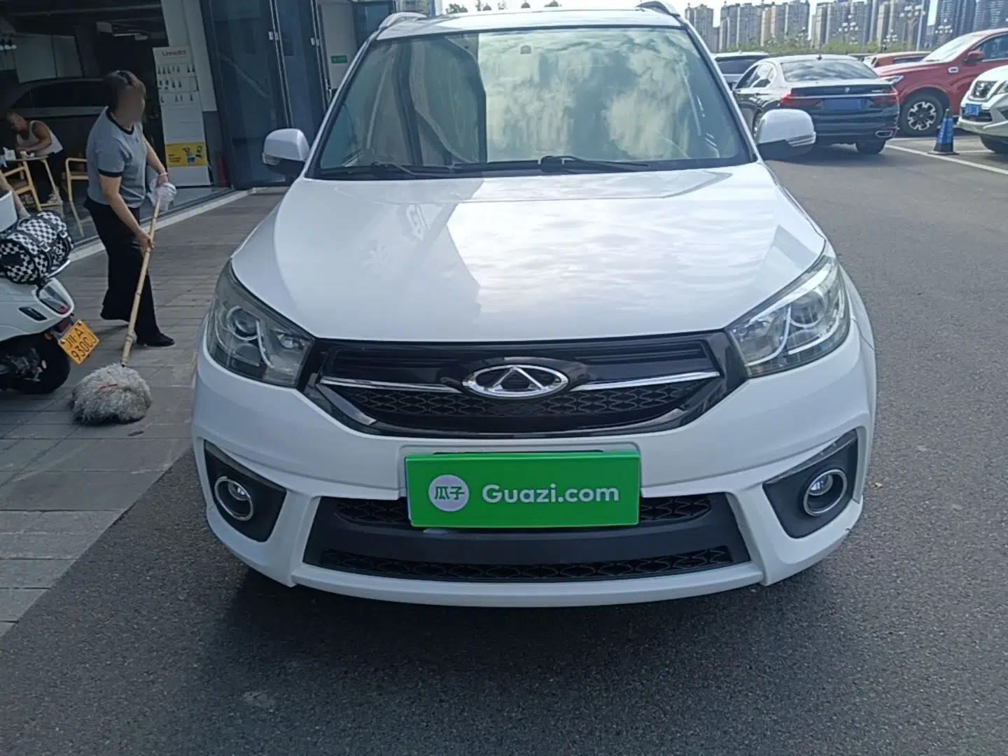 Chery Tiggo 3 2016 1.6L Manual ZhiShang Edition — миниатюра 2