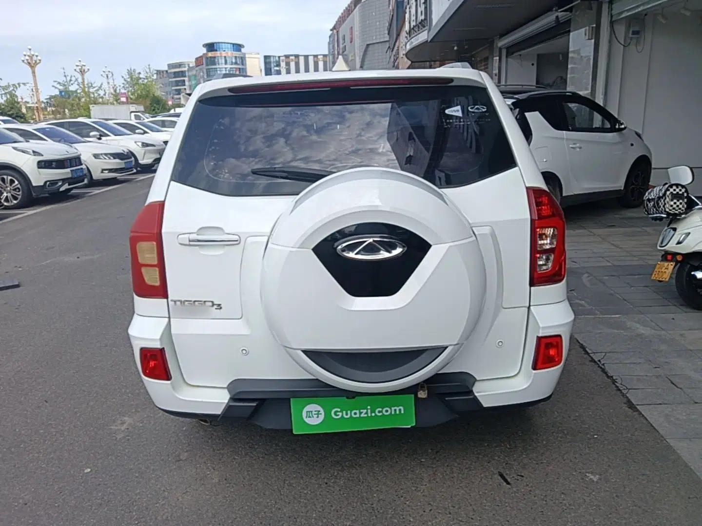 Chery Tiggo 3 2016 1.6L Manual ZhiShang Edition — миниатюра 5