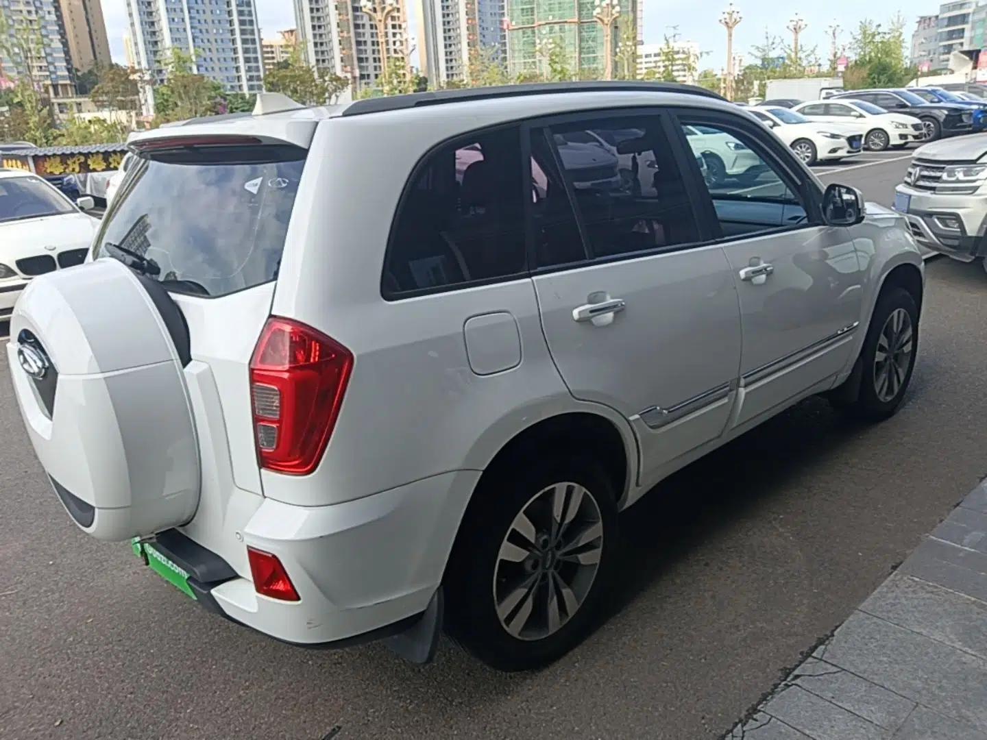 Chery Tiggo 3 2016 1.6L Manual ZhiShang Edition — миниатюра 6