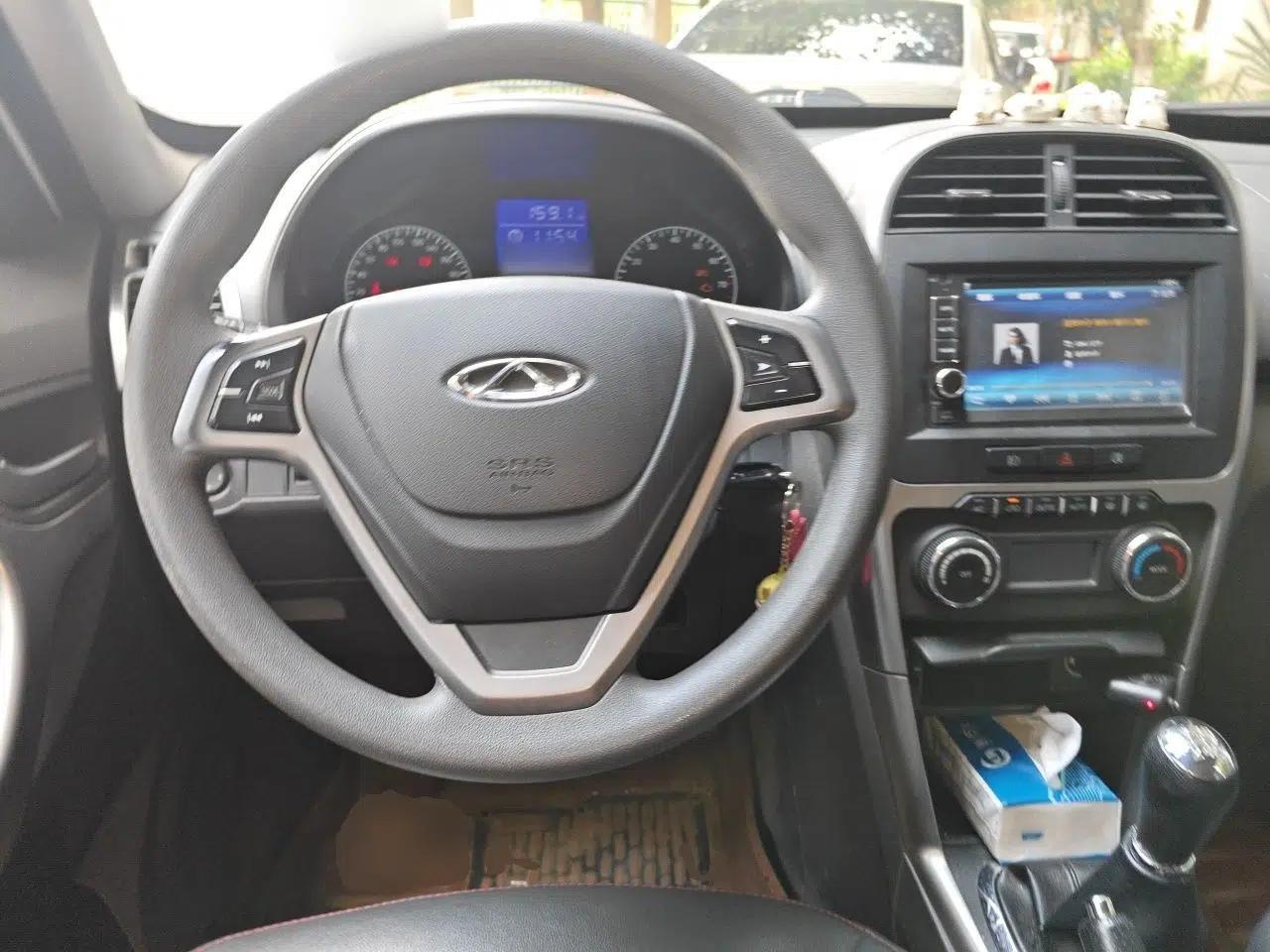 Chery Tiggo 3 2014 1.6L Manual Zhishang Edition — миниатюра 10