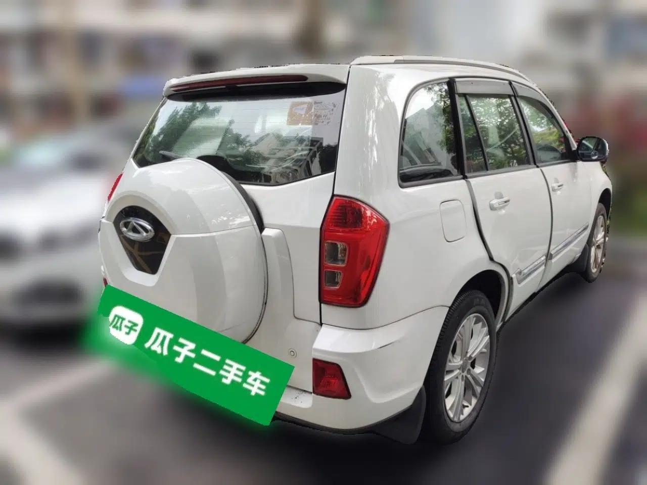 Chery Tiggo 3 2016 1.6L Manual Fashion Edition — миниатюра 6