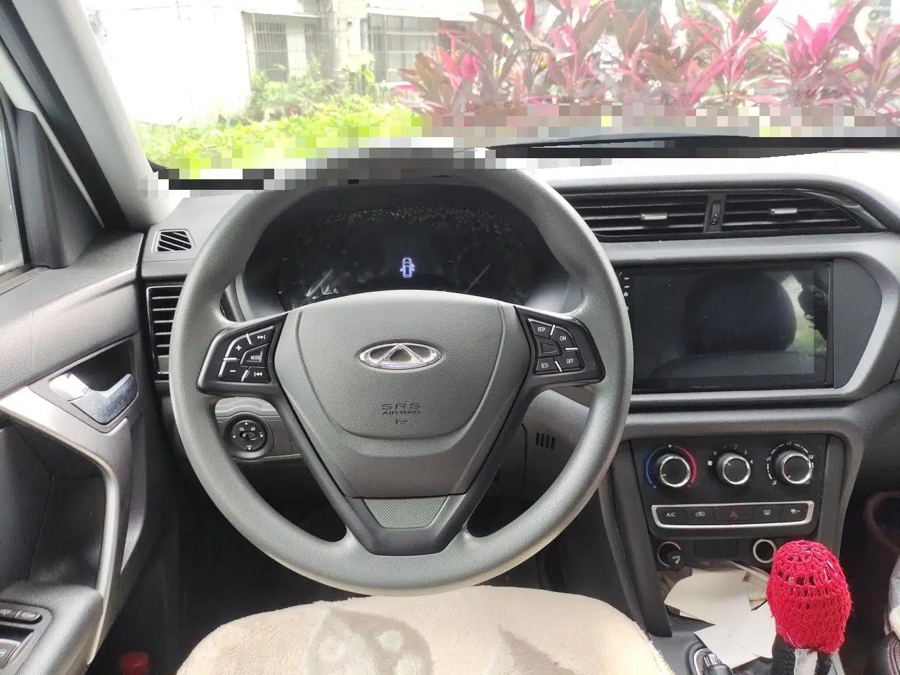 Chery Tiggo 3 2016 1.6L Manual Fashion Edition — миниатюра 10