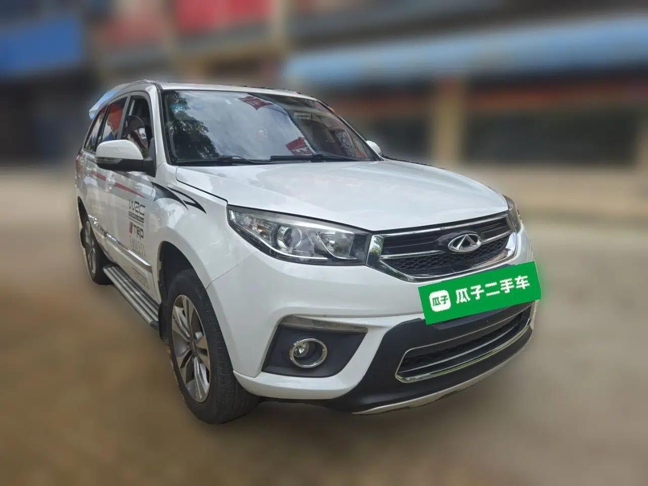 Chery Tiggo 3 2015 1.6L Manual Luxury Commemorative Edition — миниатюра 3