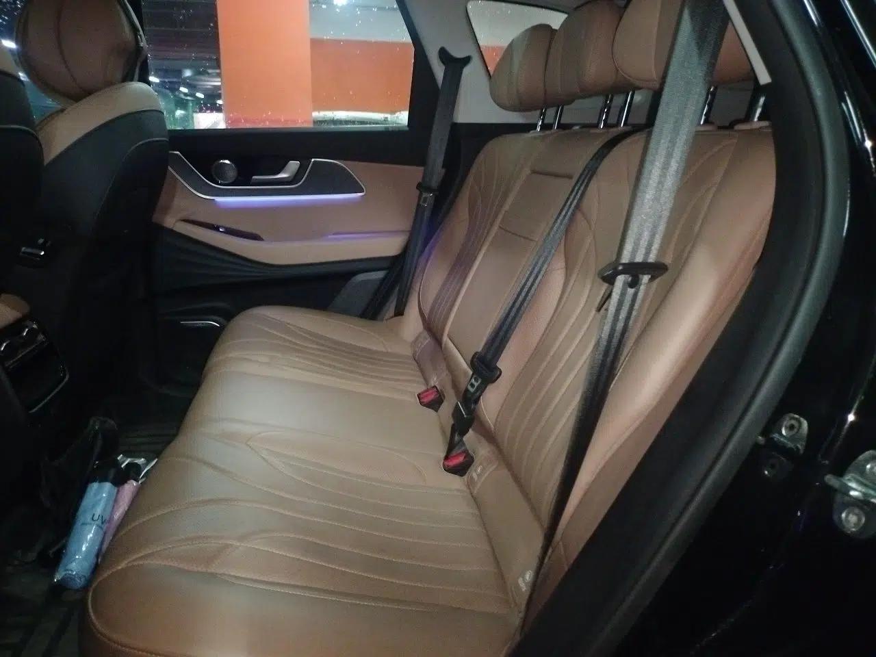 Chery Tiggo 8 L 2024 2.0T Two-Wheel Drive Luxury Edition 5 Seats — миниатюра 17