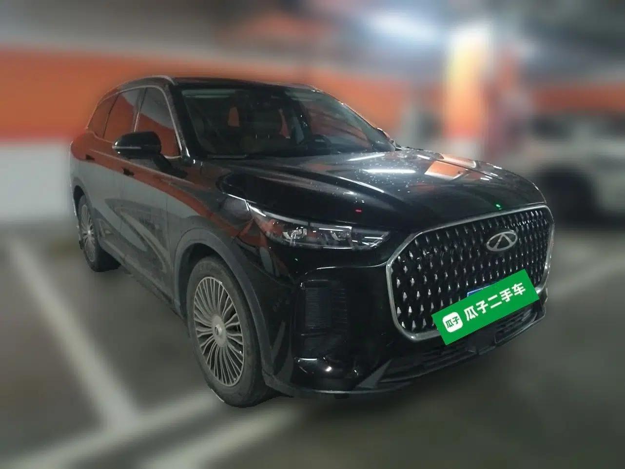 Chery Tiggo 8 L 2024 2.0T Two-Wheel Drive Luxury Edition 5 Seats — миниатюра 3