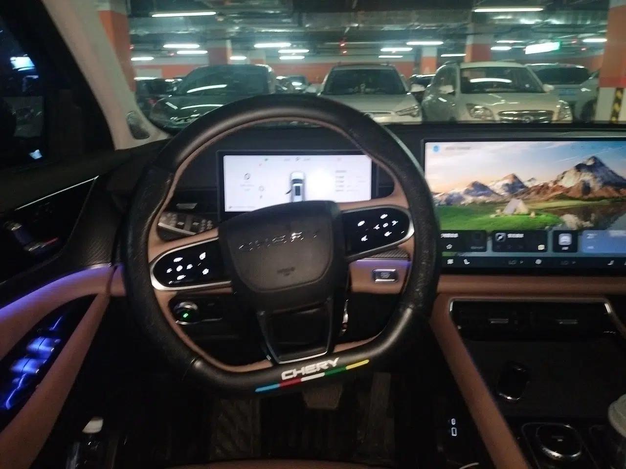 Chery Tiggo 8 L 2024 2.0T Two-Wheel Drive Luxury Edition 5 Seats — миниатюра 10