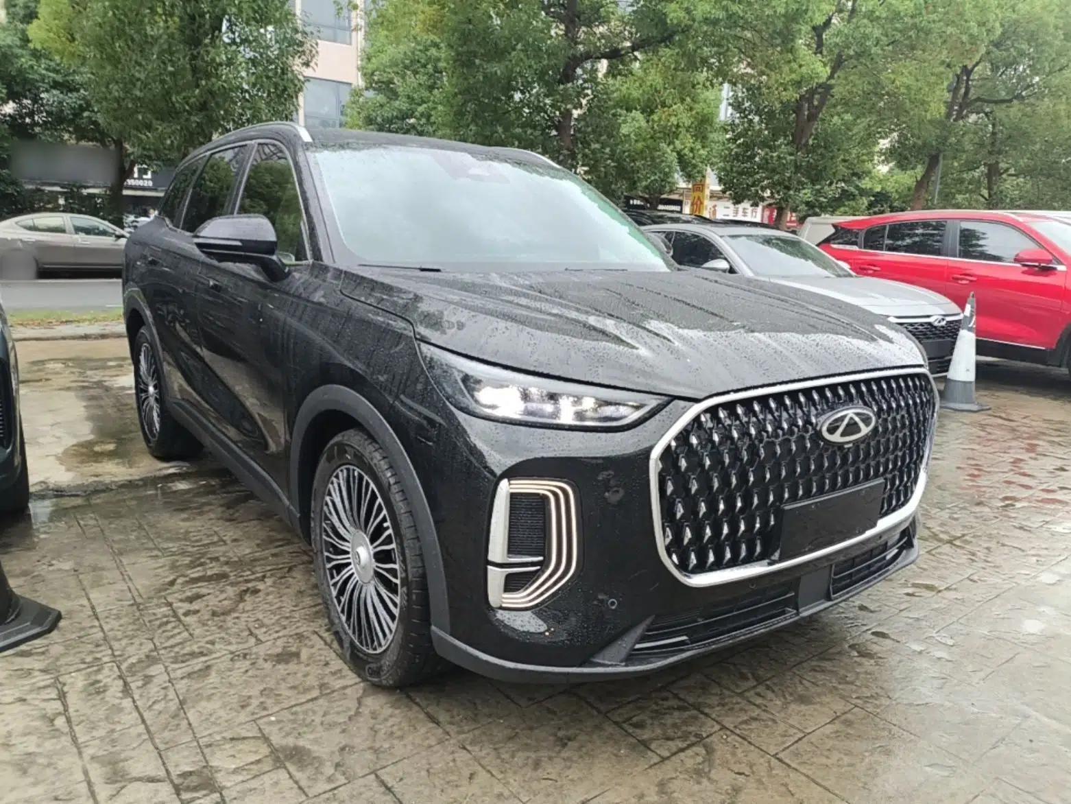 Chery Tiggo 8 L 2024 2.0T Two-Wheel Drive Prestige Version 5 Seats — миниатюра 3