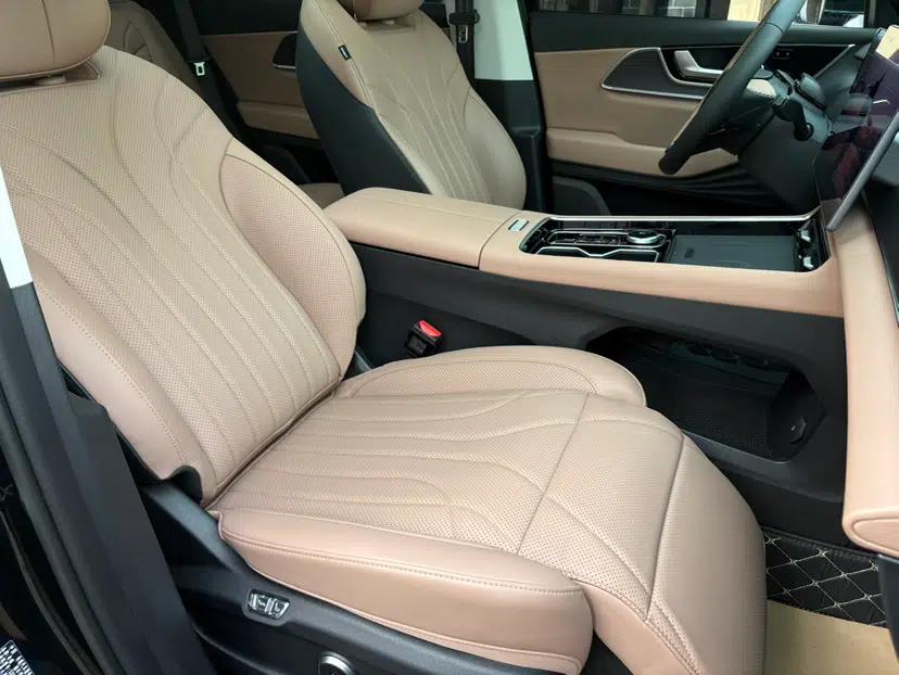 Chery Tiggo 8 L 2024 2.0T Two-Wheel Drive Prestige Version 5 Seats — миниатюра 28