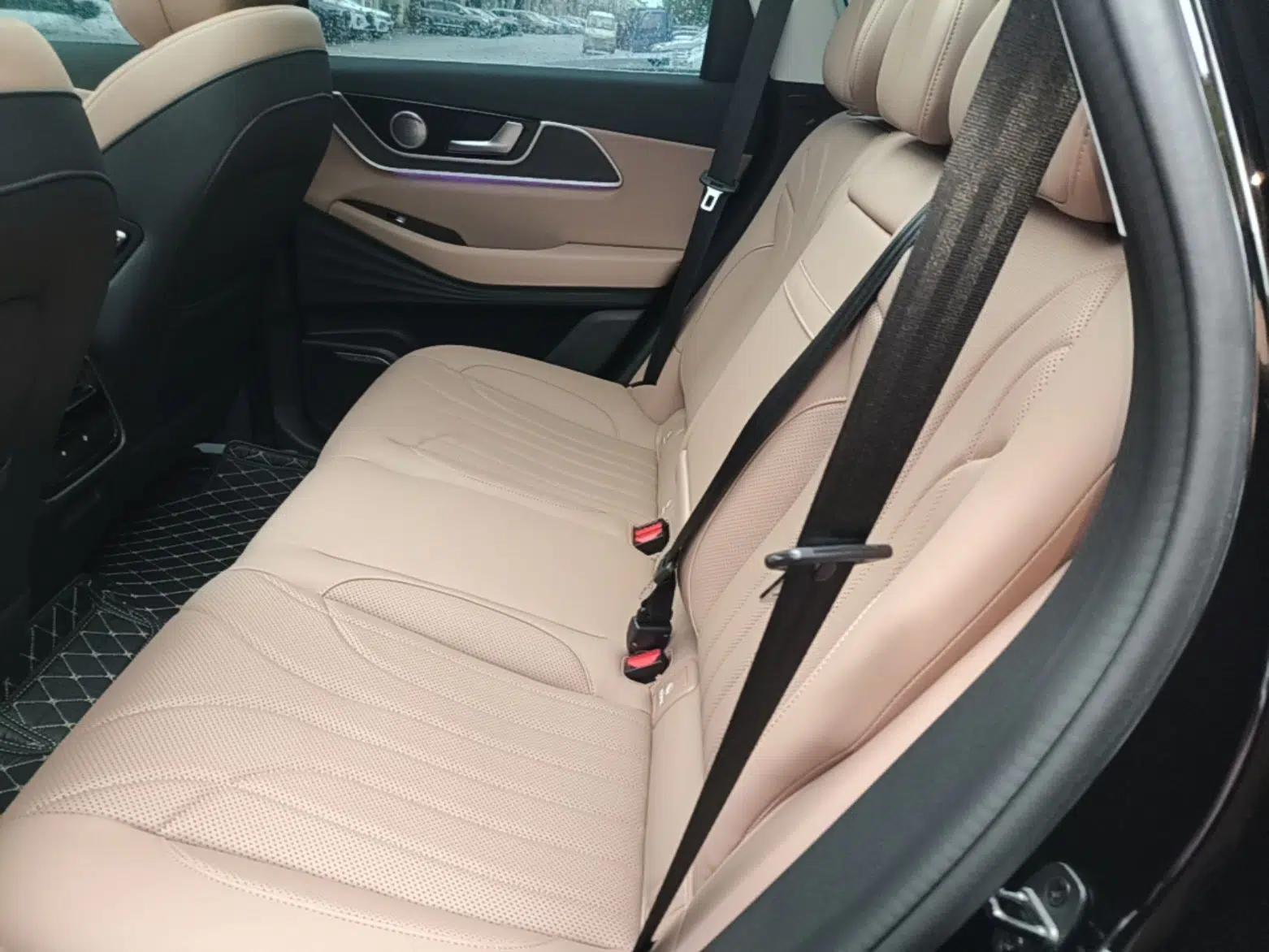 Chery Tiggo 8 L 2024 2.0T Two-Wheel Drive Prestige Version 5 Seats — миниатюра 29