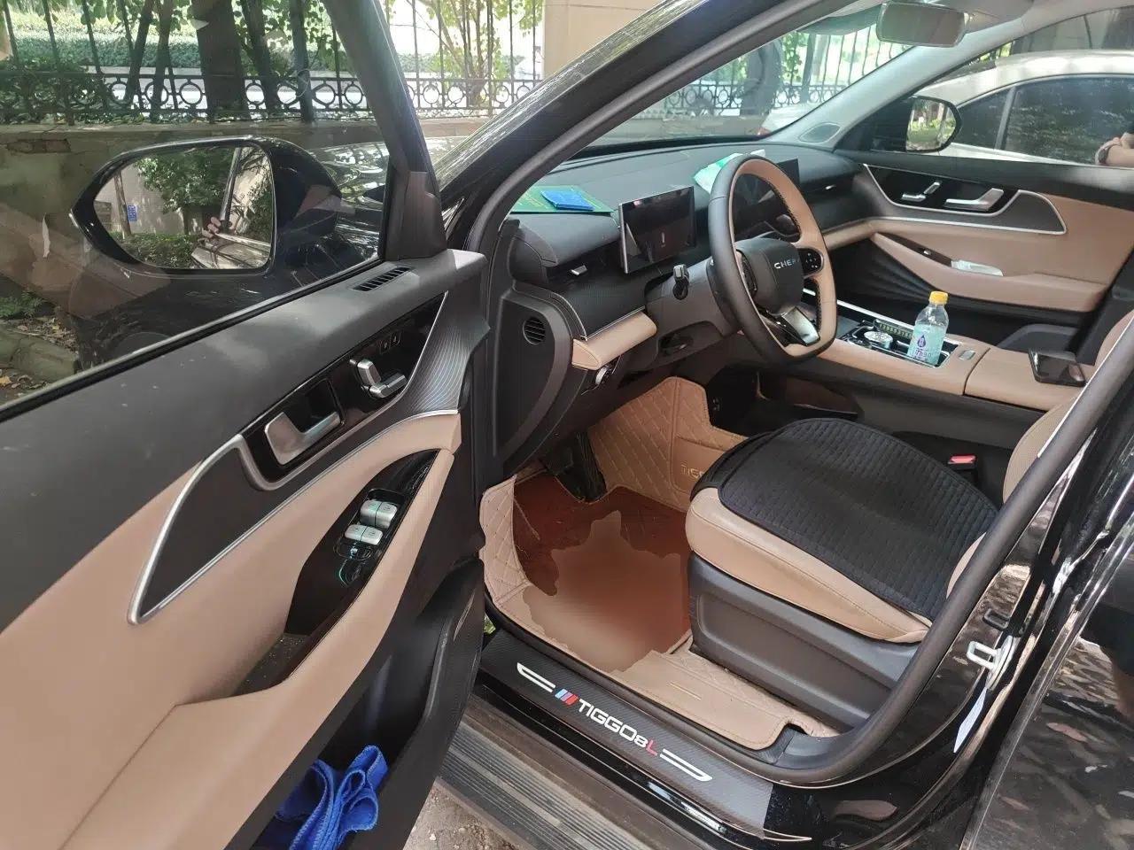 Chery Tiggo 8 L 2024 2.0T Two-Wheel Drive Luxury Edition 5 Seats — миниатюра 16